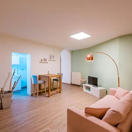 Apartment Sweet Dreams